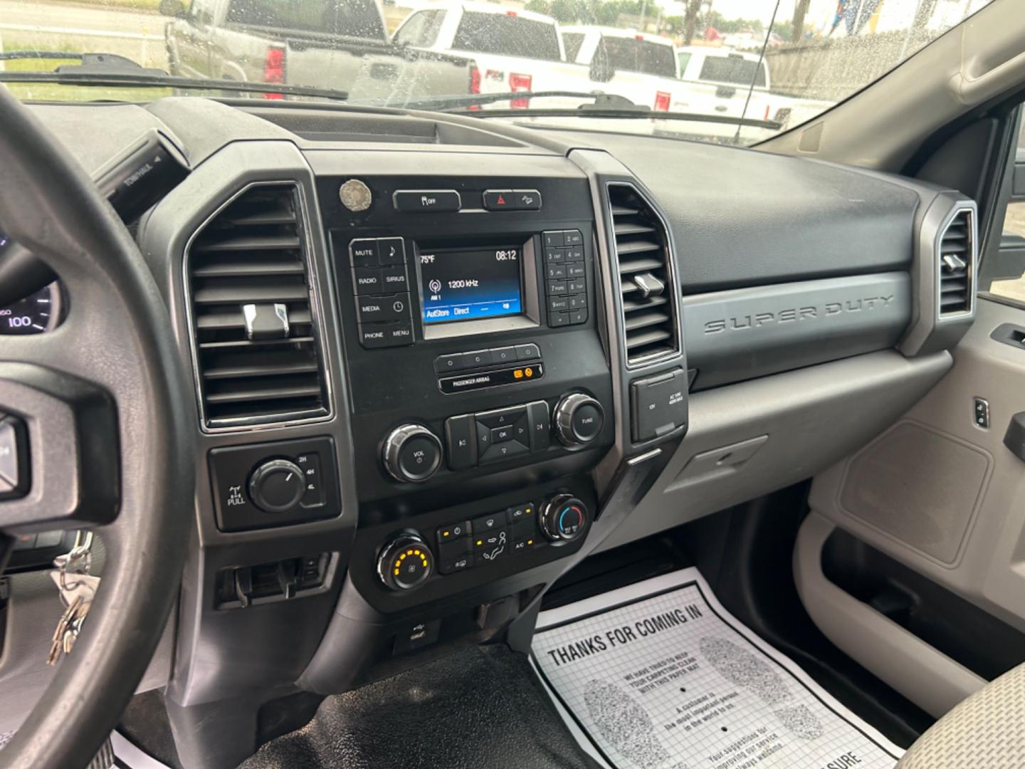 2019 Silver Ford F-250 SD XLT SuperCab 4WD (1FT7X2B67KE) with an 6.2L V8 OHV 16V engine, 6A transmission, located at 1687 Business 35 S, New Braunfels, TX, 78130, (830) 625-7159, 29.655487, -98.051491 - Photo#12